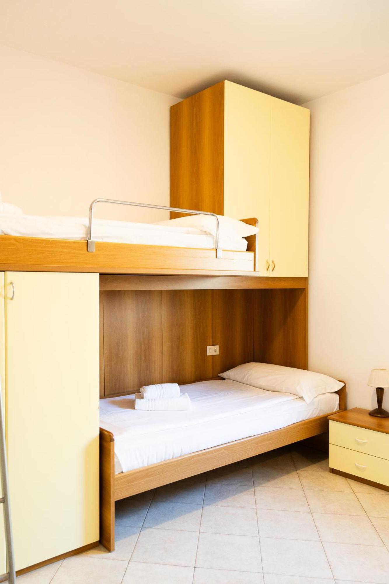 Economy Two-Bedroom Apartment Mountain View