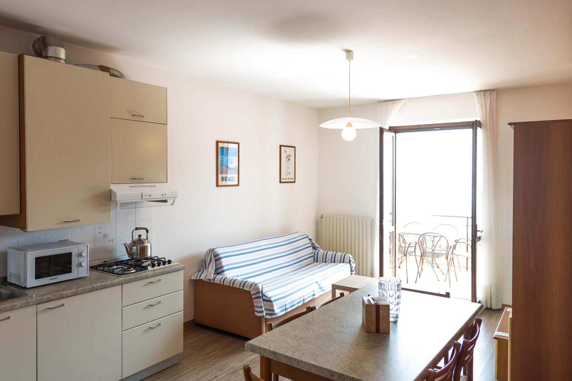 Economy Two-Bedroom Apartment Mountain View